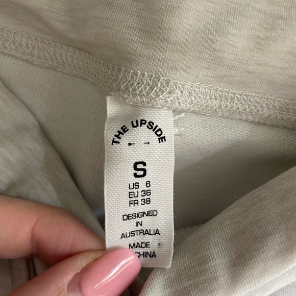 Upside Active Set - Picture 9 of 9